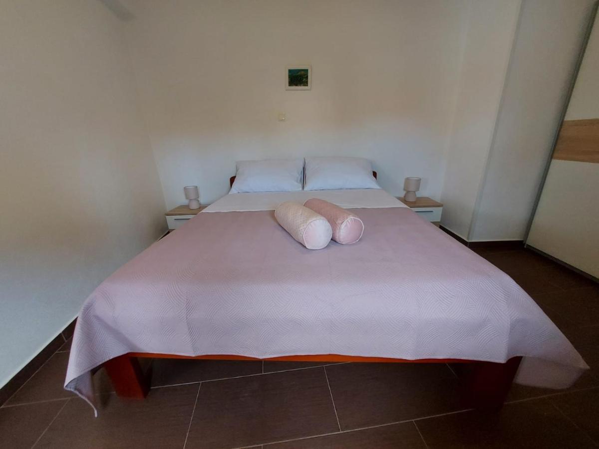 Luciano Apartment 扎达尔 外观 照片