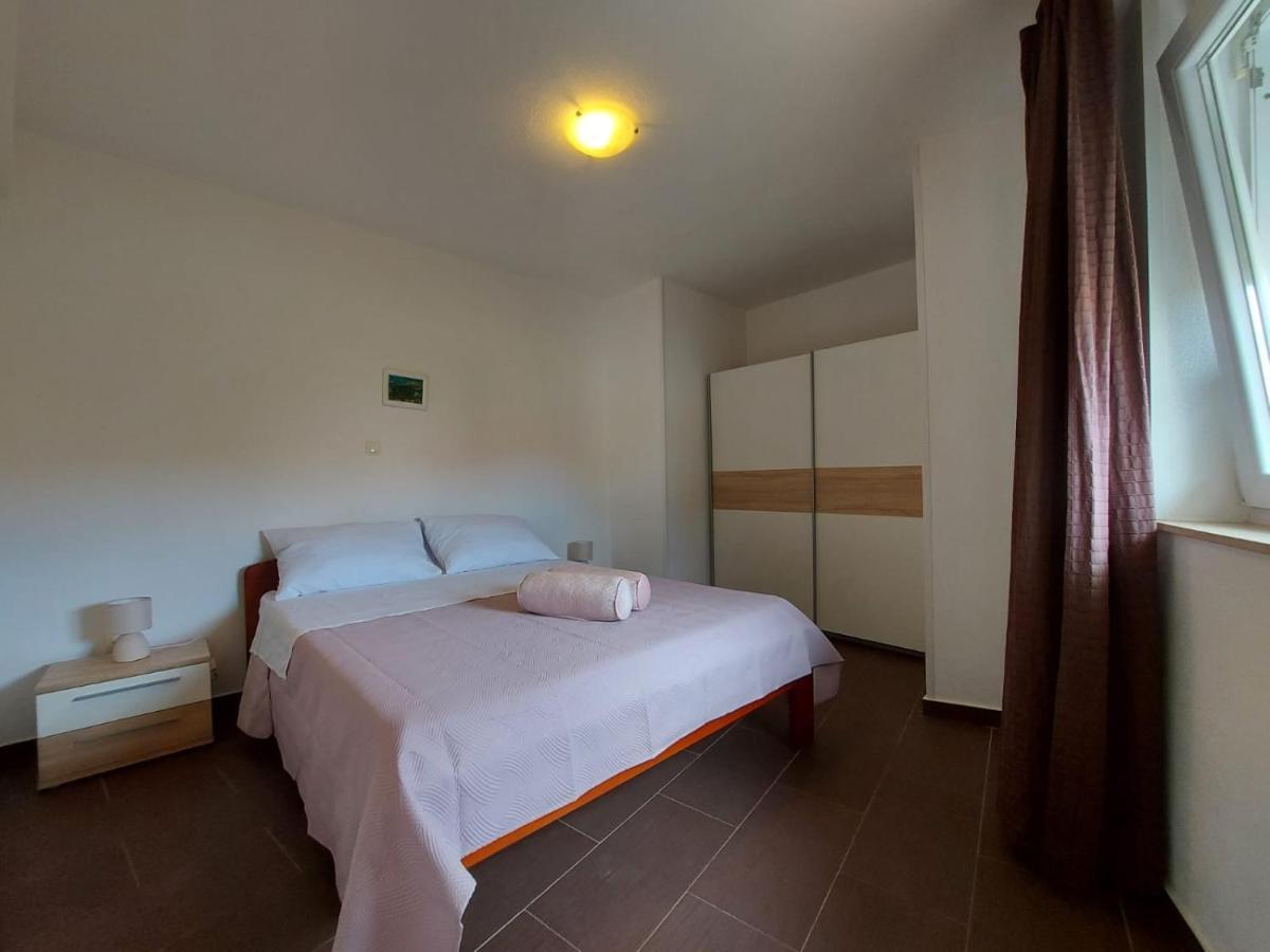 Luciano Apartment 扎达尔 外观 照片